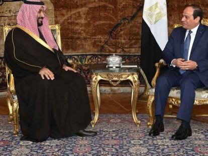 El president Al-Sisi rep el ministre de Defensa saudita, Muhammad bin Salman, al Caire.