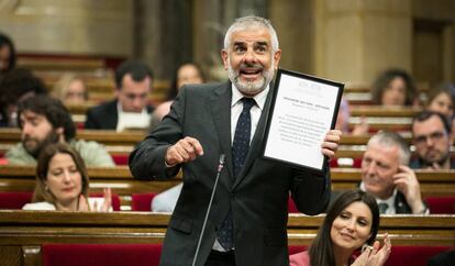 Carrizosa interpela al presidente Torra en el Parlament. 