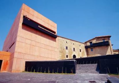 Edifico del museo Oteiza, a las afueras de Pamplona.
