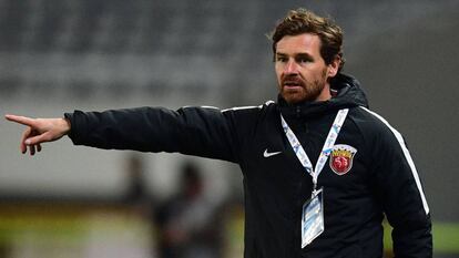 Villas-Boas, durante un partido del Shangh&aacute;i SIPG.