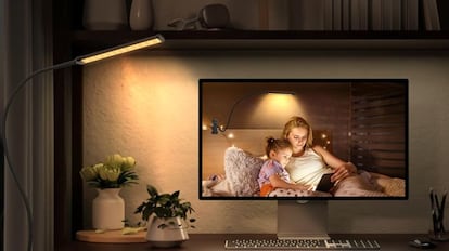 lámpara con pinza y cuello flexible