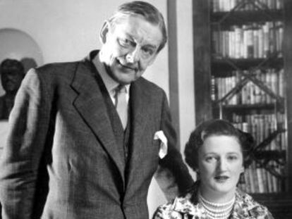 Valerie y T. S. Eliot, en 1958.