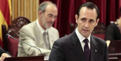 El presidente del del Gobierno balear, José Ramón Bauzá, durante su discurso de investidura