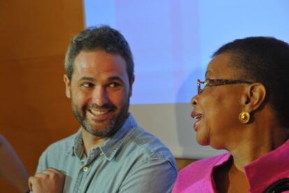  Gra&ccedil;a Machel, a la derecha, en la inauguraci&oacute;n del Forum Impulsa.