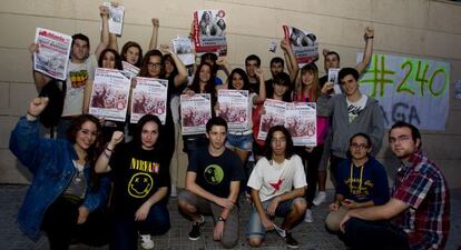 Asamblea de estudiantes en huelga en el instituto Serpis de Valencia.