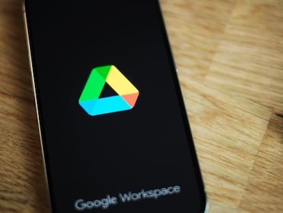Logo de Google Drive en un teléfono con Android