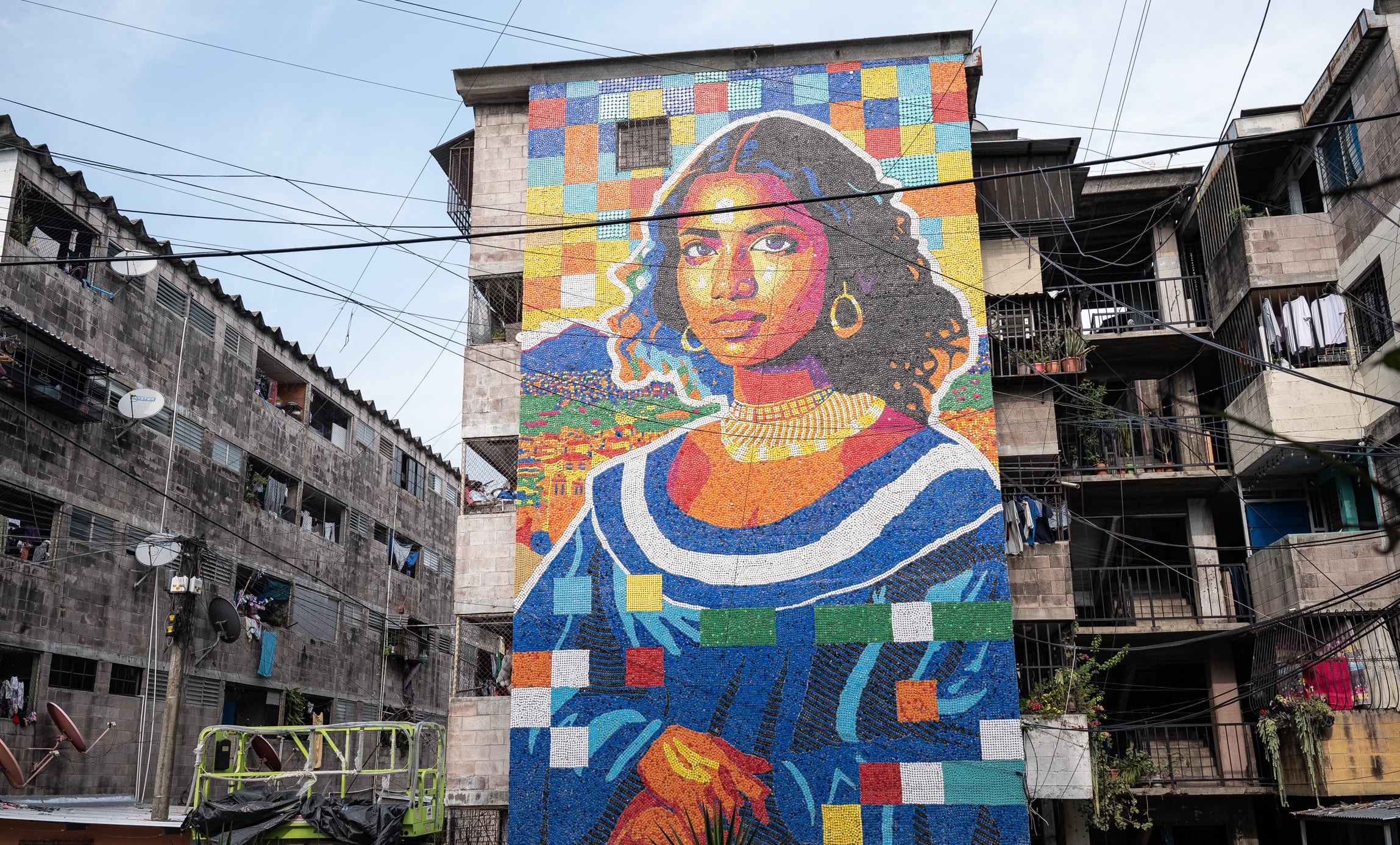 Zacamil, la colonia que la pandilla Barrio 18 aterrorizó en San Salvador, se trasforma en un museo al aire libre