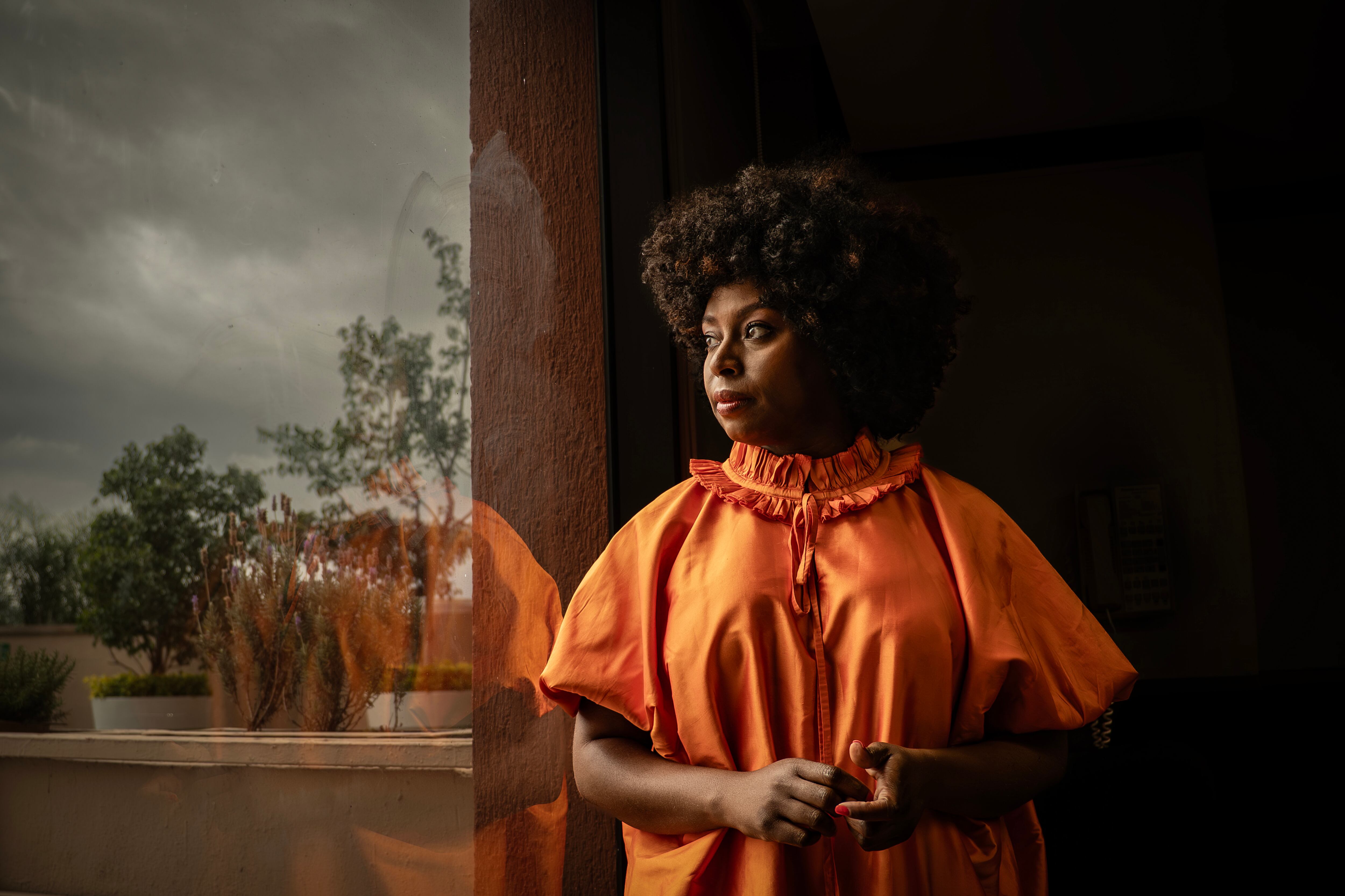 Chimamanda Ngozi: “Si nuestros líderes leyeran buenas novelas, gobernarían mejor”