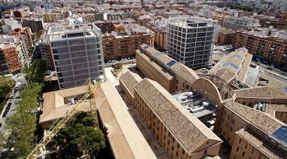 El complejo de servicios administrativo de la Generalitat 9 d'Octubre, en Valencia.