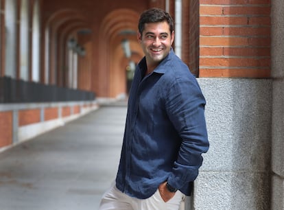 Carlos García en el barrio de Chamartín en Madrid.