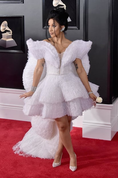 En los Grammy de 2018 sentó precedente en cuanto a la invasión de tul rosa en vestidos de fiesta. El suyo lo firmaba Ash.