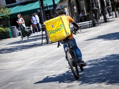 Un repartidor de Glovo, en agosto del año pasado.