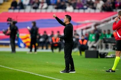 Xavi Hernández, este domingo, durante el partido contra el Alavés.