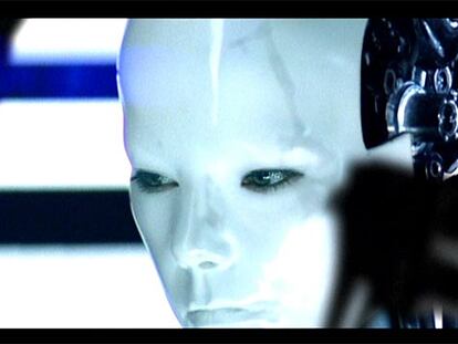 Imagen de <i>All is full of love</i> (1998), de Chris Cunningham.