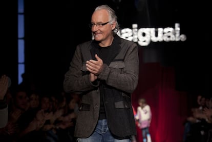 Thomas Meyer, el fundador de Desigual durante un desfile.