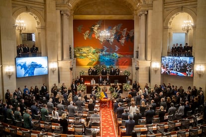 homenaje a Fernando Botero en el Congreso colombiano