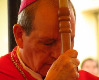 El arzobispo José Luis Chávez Botello es acusado de proteger a un pederasta.