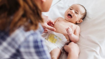 Pañales ideales para evitar irritaciones y garantizar la máxima comodidad del bebé. Thanasis Zovoili / GETTY IMAGES.