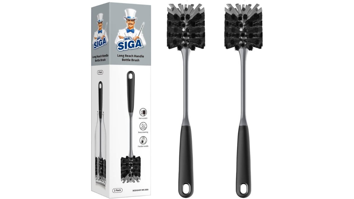 Este cepillo para lavar botellas de agua tiene más de 10.000 reseñas en Amazon.