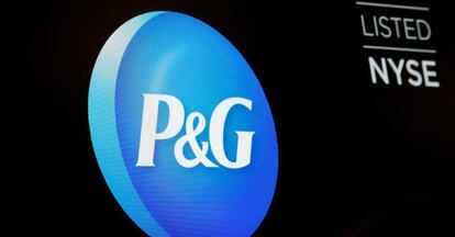 Logotipo de P&G en la Bolsa de Nueva York.