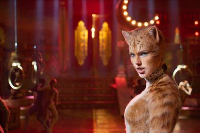 La artista, como Bombalurina en 'Cat's.