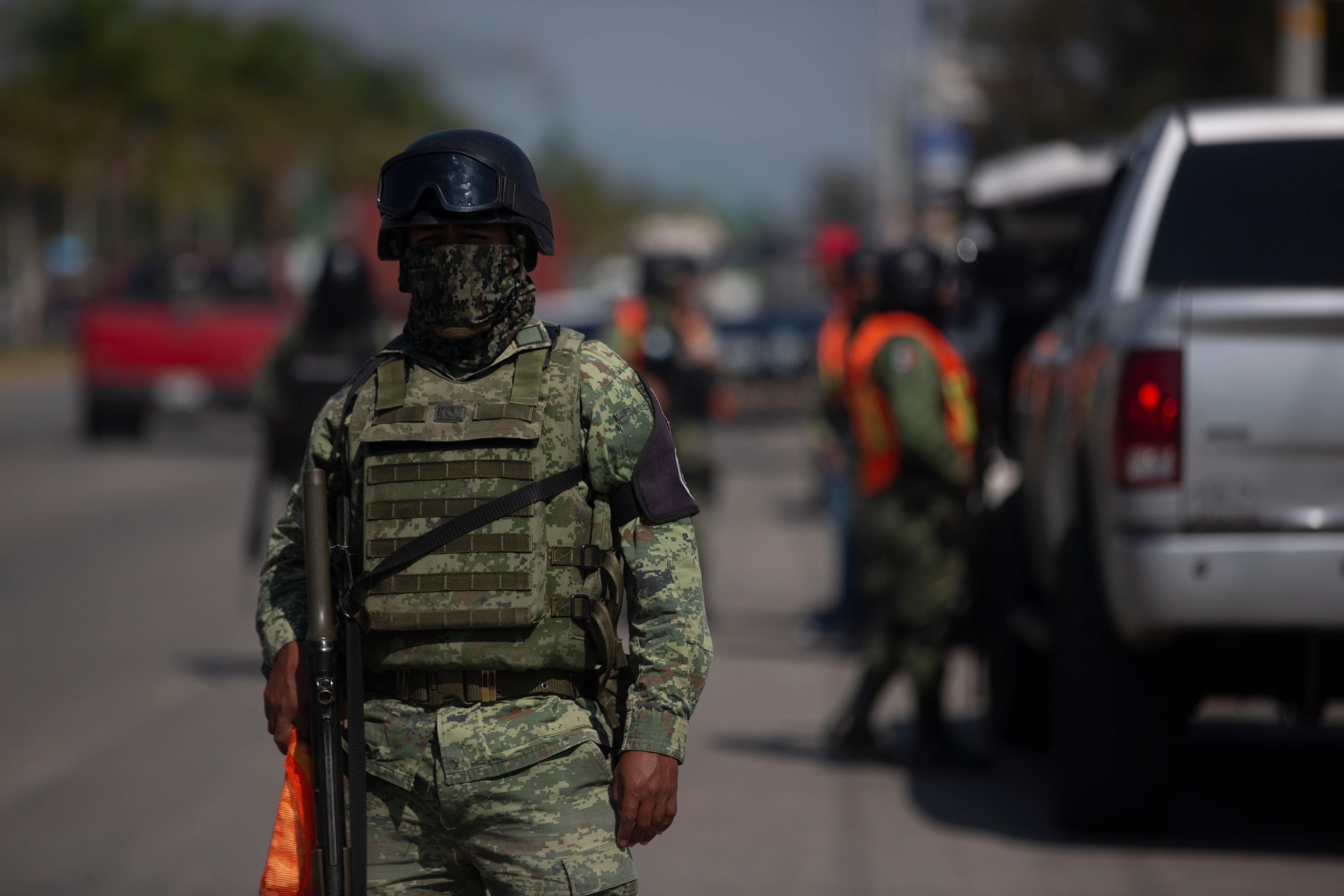 Al menos 11 muertos en un ataque a balazos en un campo de fútbol en México