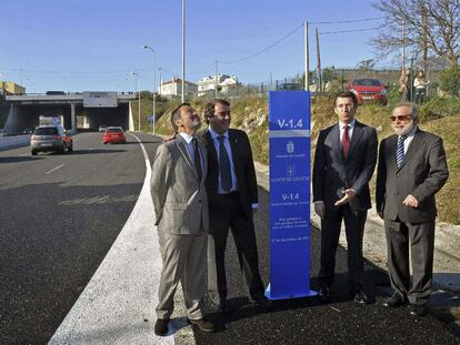 Inauguración desde el arcén de la nueva ronda de A Coruña