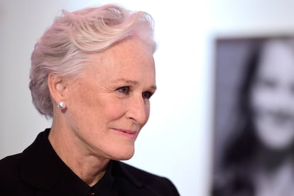 Glenn Close (70 años)

Hace mucho tiempo que Glenn Close optó por el cabello gris sin complejos. La protagonista de Atracción Fatal sigue presumiendo de un rostro envidiable que no renuncia a mantener los signos de la edad.