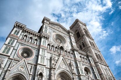 La fachada de la basílica de Santa María del Fiore, o el Duomo de Florencia.