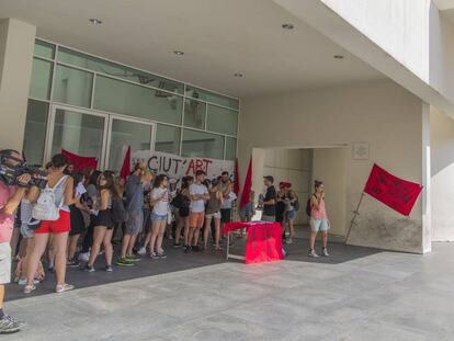 Los piquetes en la puerta el pasado 23 de agosto.