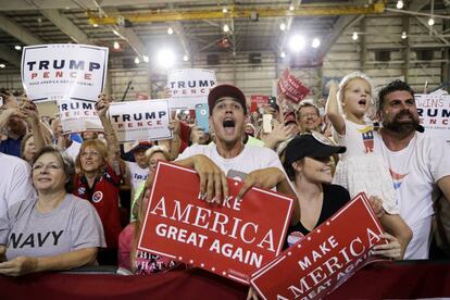 Seguidores de Trump en Melbourne, Florida, el martes pasado.