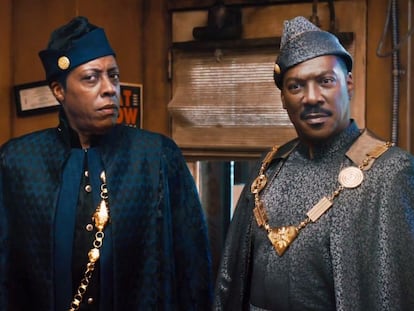 Arsenio Hall e Eddie Murphy em ‘Um Príncipe em Nova York 2’.