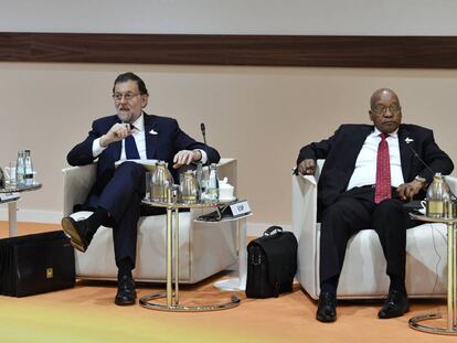 El presidente Rajoy con Jacob Zuma, de Sud&aacute;frica, en el G20.