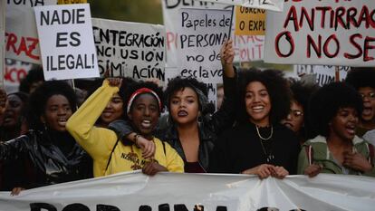 Manifestaci&oacute;n en recuerdo a Lucrecia P&eacute;rez, asesinada hace 25 a&ntilde;os. 
 
 
 