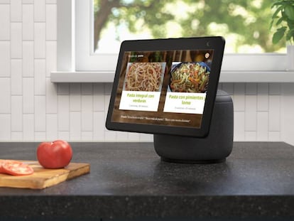 Amazon Echo Show 10.