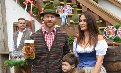 Xabi Alonso en la celebraci&oacute;n del Oktoberfest en M&uacute;nich.