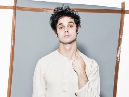 El cantante de Trajano! nos habla de la feliz bajona de su nuevo EP