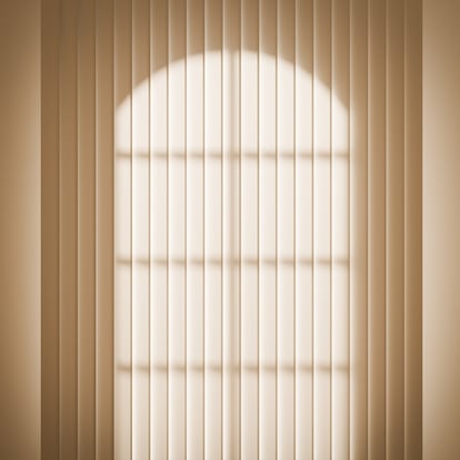 Artículo de EL PAÍS Escaparate que describe la cortina para puertas de exterior superventas en Amazon.