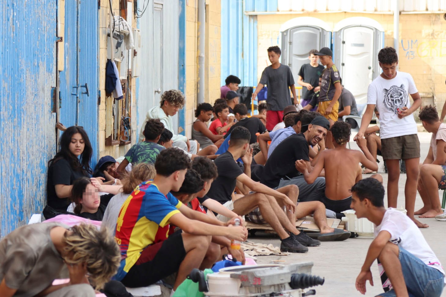 Última hora de la entrada de inmigrantes a Ceuta, en directo | Albares carga contra la “internacional reaccionaria” y considera la desinformación el elemento clave de la crisis en Ceuta