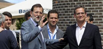 Mariano Rajoy, Borja Sémper y Antonio Basagoiti, tras clausurar hoy en San Sebastián la XVII Unión Interparlamentaria del Partido Popular.