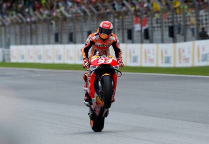 Marc Márquez celebra el triunfo en el pasado GP de Malasia.