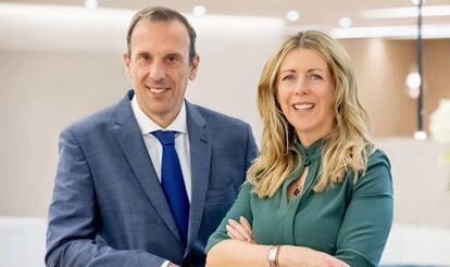  George Paleokrassas y Lindsey Keeble, socios de Watson Farley & Williams.