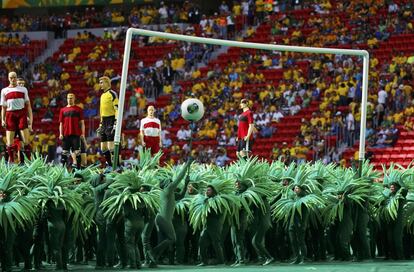 Ceremonia de inauguración de la Copa Confederaciones 2013 en el estadio Nacional de Brasilia.