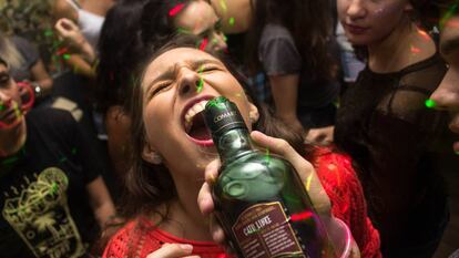 Alcohol-fueled fiestas attended by large crowds pose a challenge to law enforcement.