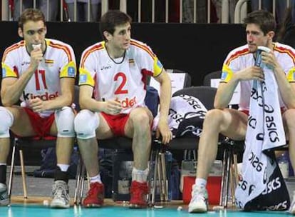 Javier Subiela, Ibán Pérez y José Luis Moltó, tras perder ante Alemania.