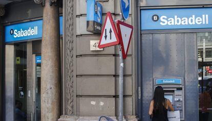 Oficina de Banco de Sabadell en Barcelona.