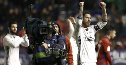 Sergio Ramos celebra la victoria contra Osasuna. 