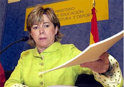 La ministra de Educación y Cultura, Pilar del Castillo, en la conferencia de prensa de ayer.