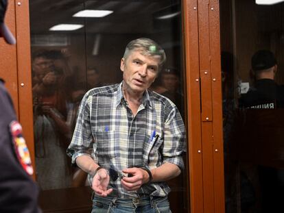 Alexéi Gorinov, durante la lectura del veredicto en un tribunal de Moscú, el 8 pasado de julio.