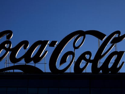 Un anuncio de Coca-Cola en Bruselas, en una imagen de archivo.